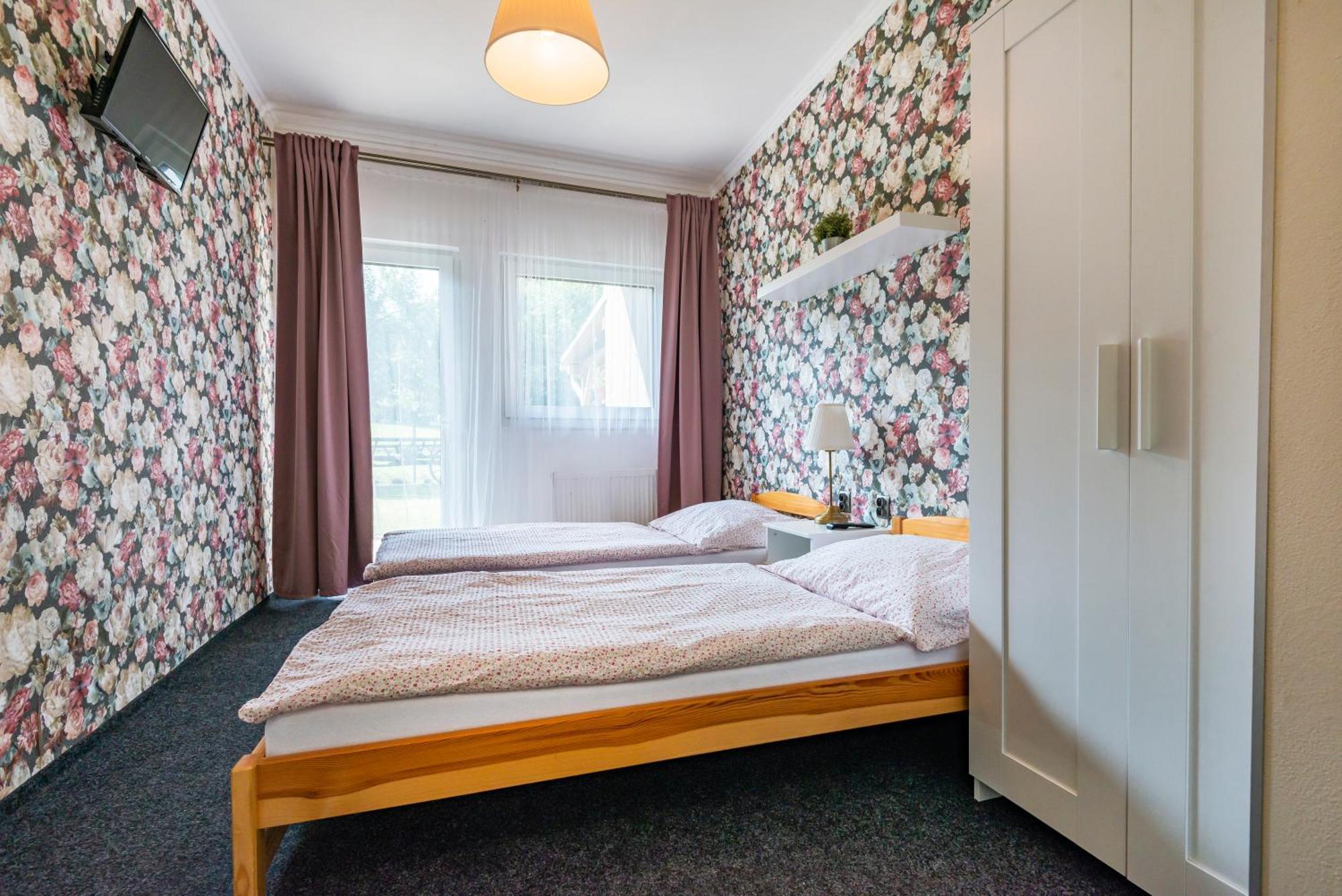 Pension U Jezu Klášterec nad Ohří Bagian luar foto